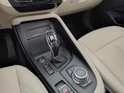 BMW X1 1.5 dA sDrive16 NAVI / CUIR / TOIT PANO (2021) - Photo 12
