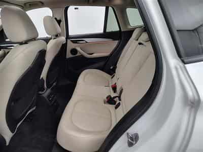 BMW X1 1.5 dA sDrive16 NAVI / CUIR / TOIT PANO (2021) - Photo 13