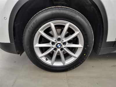 BMW X1 1.5 dA sDrive16 NAVI / CUIR / TOIT PANO (2021) - Photo 6