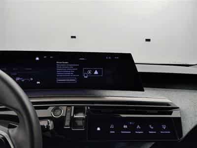 Peugeot 3008 1.2 HYBRID 145cv e-DSC6 Allure S-CUIR / NAVI / CAMERA (2025) - Photo 14