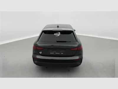 Audi A3 30 TFSI S-Line S-tronic Navi / Led / PDC av+ar (2023) - Photo 5