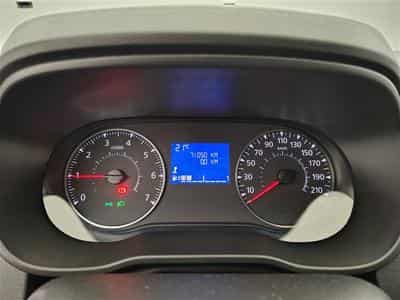 Dacia Duster 1.0 TCe 100Cv Comfort (2020) - Photo 10