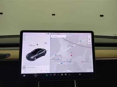 Tesla Model 3 60 kWh Standard Plus CUIR / NAVI / PANO (2020) - Photo 11