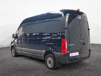 Mercedes Sprinter 311 CDI L2H2 FWD Functional (2022) - Photo 2