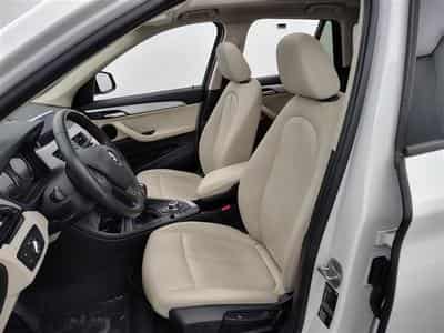 BMW X1 1.5i sDrive18 NAVI / CUIR / TOIT PANO (2021) - Photo 7