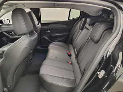 Peugeot 408 1.2 Hybrid 136cv e-DCS6 Allure Pack NAVI / CARPLAY / CAMERA (2025) - Photo 13