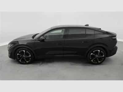 Peugeot 408 1.2 Hybrid 136cv e-DCS6 Allure Pack NAVI / CARPLAY / CAMERA (2025) - Photo 3