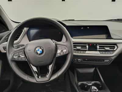 BMW 116 116iA Business Line NAVI / FULL LED / TO PANO / ALU (2023) - Foto 9
