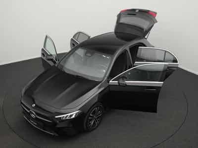 Mercedes A 180 d Progressive LED+Kamera+Apple+MBUX (2025) - Foto 12