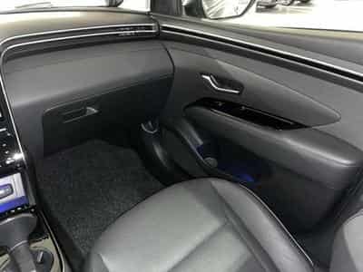 Hyundai Tucson 1.6 T-GDi ISG Shine DCT-7 (2021) - Photo 9