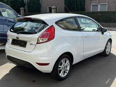 Ford Fiesta 1.0 EcoBoost 100 Auto. (2015) - Photo 2