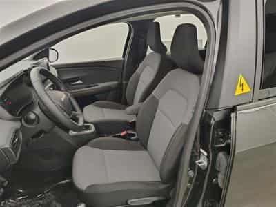 Dacia Jogger Hybrid 1.6 Extreme 7PL / NAVI / CARPLAY / CAMERA (2025) - Photo 7