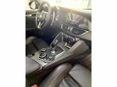 Alfa-Romeo Giulia Giulia Veloce Q4/19/PANO/CAMERA/CUIR/VOLL (2019) - Foto 11