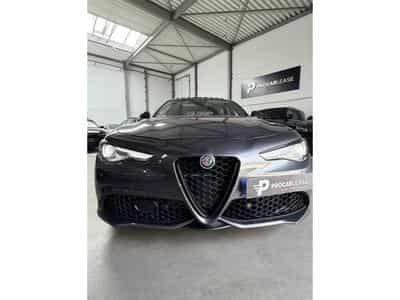 Alfa-Romeo Giulia Giulia Veloce Q4/19/PANO/CAMERA/CUIR/VOLL (2019) - Foto 3