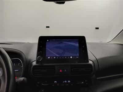 Toyota Proace Verso 1.2 MPV 7 PLACES * NAVI/CAMERA360/PDC/JA16* (2021) - Foto 11