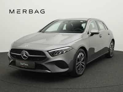Mercedes A 180 Kompaktlimousine LED+Kamera+Apple+MBUX (2025) - Photo 1