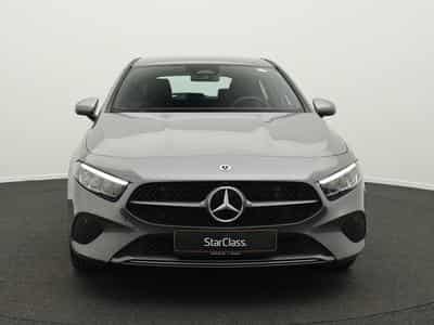 Mercedes A 180 Kompaktlimousine LED+Kamera+Apple+MBUX (2025) - Photo 2