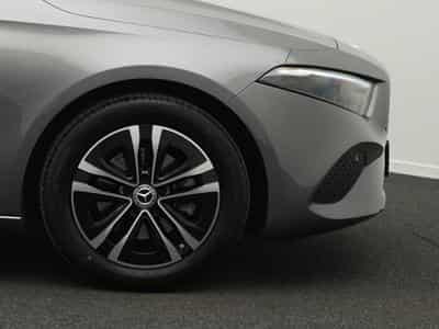 Mercedes A 180 Kompaktlimousine LED+Kamera+Apple+MBUX (2025) - Photo 6