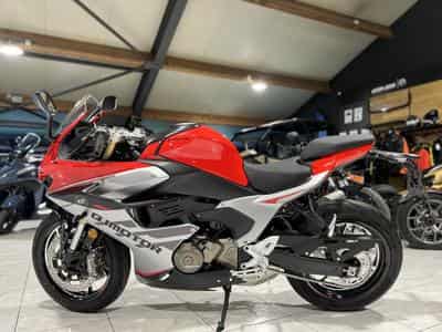 QJmotor SRK 600 RS (2026) - Foto 4