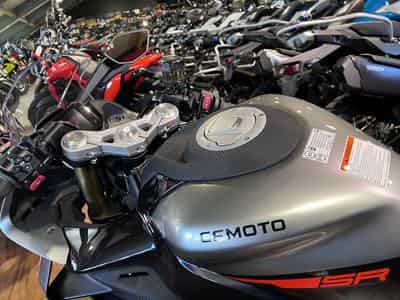 CF Moto SR (2026) - Foto 6