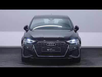 Audi A3 35 TFSI 150 S-LINE (2022) - Photo 2