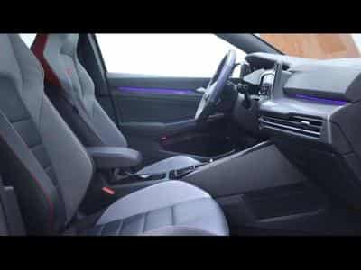 VW Golf 8 Clubsport 2.0 TSI 300 DSG (2023) - Photo 11