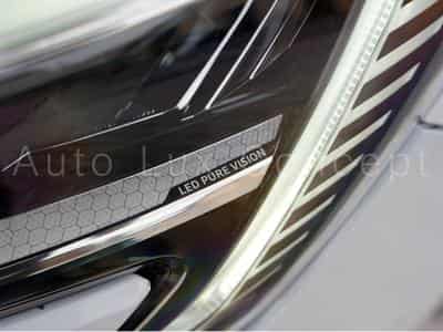 Renault Megane 1.5 dCi 115 EDC7 Equilibre (2024) - Photo 11