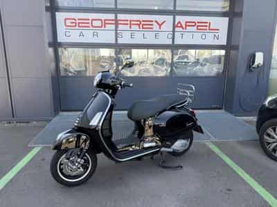 Vespa GTS Super (2023) - Foto 1