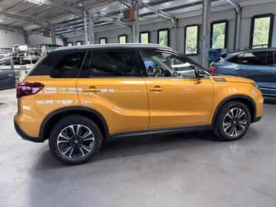 Suzuki Vitara 1.5 GLX 4WD Hybrid (2024) - Photo 2