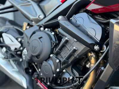 Triumph Street Triple STREET TRIPLE 765 RS (2023) - Photo 13