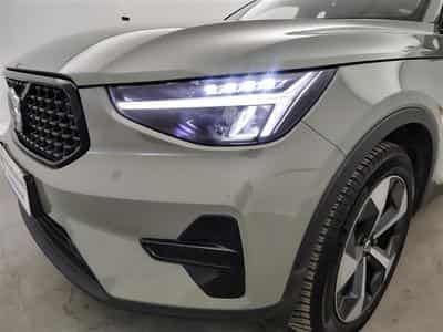 Volvo XC40 2.0 B3 MHEV Ultra Dark Limited Edition DCT (2024) - Photo 15