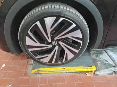 VW ID.4 Standard (2023) - Foto 9