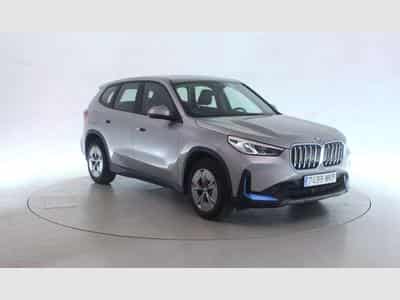 Bmw iX1 xDrive30 (2023) - Foto 2