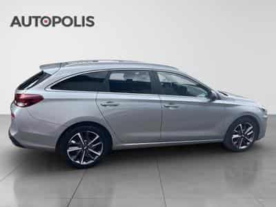 Hyundai i30 Wagon 1.5 T-GDi 118kW Sky DCT (2023) - Foto 4