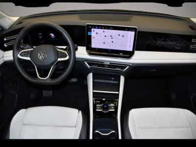 VW Tiguan (2025) - Photo 4