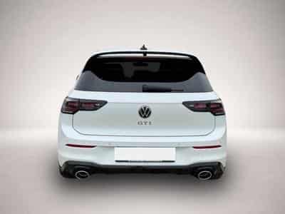 VW Golf (2024) - Photo 4