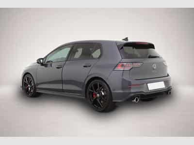 VW Golf (2025) - Photo 3