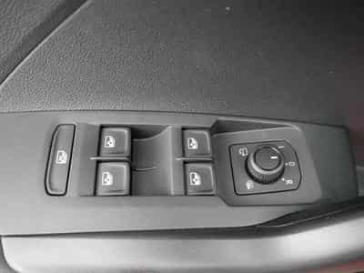 VW T-Cross LIFE (2026) - Photo 9