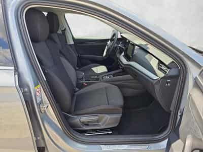 Skoda Octavia 2.0 TDI 110 kW Selection (2026) - Foto 10