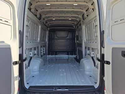 VW Crafter Kasten 35 mittellang Hochdach FWD (2026) - Foto 14