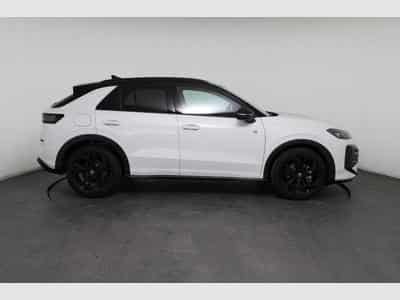 VW T-Roc R-Line (2026) - Foto 9