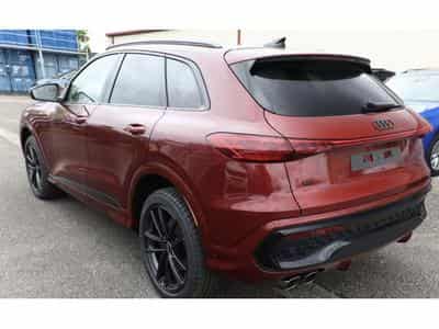 Audi Q5 Q5 TDI Hybride 204 2xS Line Black Pack (2026) - Photo 4