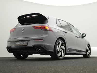 VW Golf VIII 2.0 TSI GTI Clubsport (2024) - Foto 9