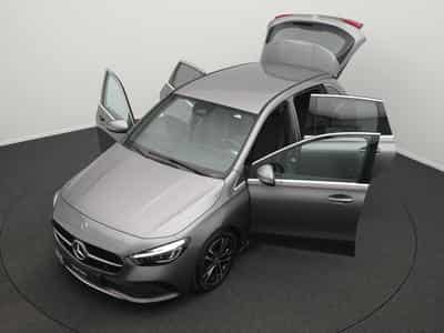 Mercedes B 180 LED+Kamera+Apple+MBUX (2024) - Foto 12