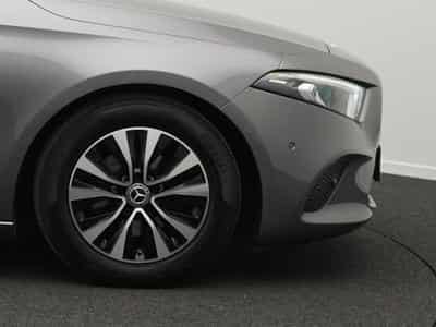 Mercedes A 180 LED+Kamera+MBUX (2022) - Foto 6