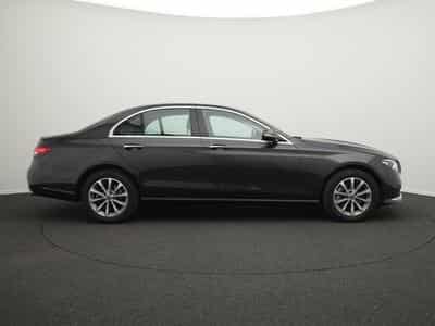 Mercedes E 220 d 4MATIC Limousine (2021) - Photo 5