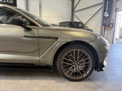 Aston-Martin DBX ASTON MARTIN DBX707 °FACELIFT° 4.0 V8 BITURBO – FULL CARBON (2025) - Photo 7