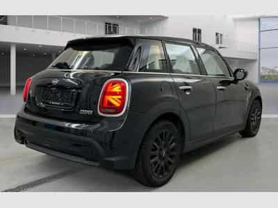 MINI Cooper EXPERIENCE AUT 136cv (2023) - Foto 3