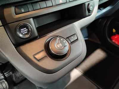 Citroen Jumpy 2.0 BlueHDi Auto Double cab. 5 PL Navi/CarPlay/Caméra/JA 17" (2022) - Photo 13
