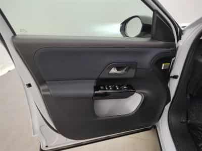 Citroen C5 Aircross 1.2 Hybrid 145cv E-DCS6 Plus NAVI / FULL LED / CAMERA / JA19 (2026) - Photo 15